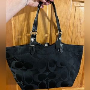 Coach purse and wallet